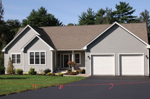 Residential Driveway Sealcoating in Panama City Beach